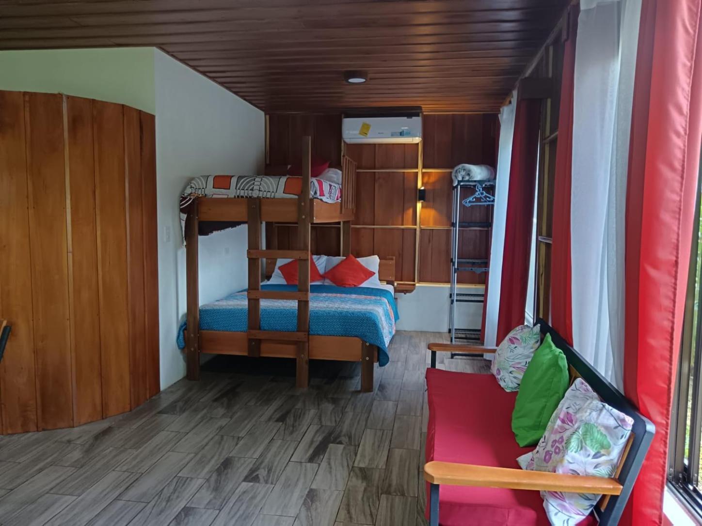 Gambas Lodge La Fortuna Buitenkant foto